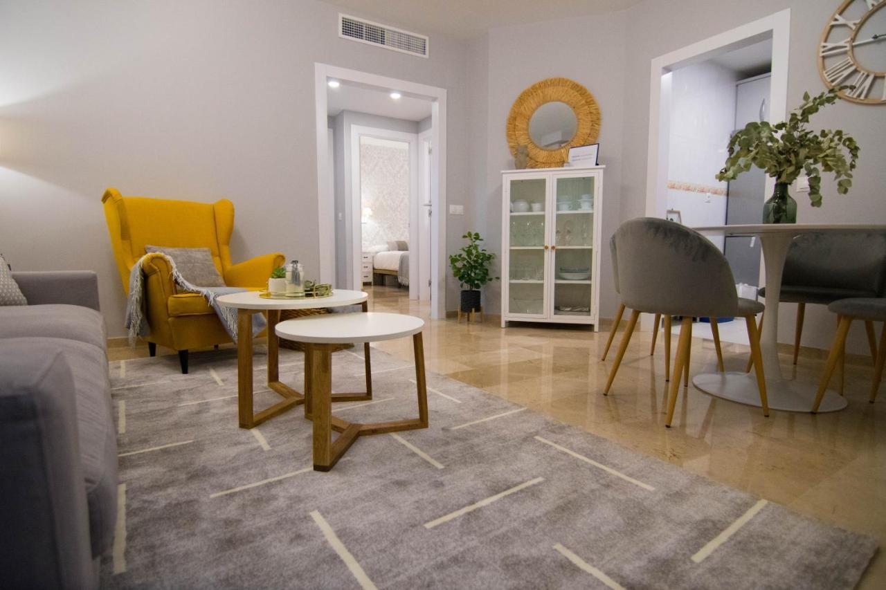 New! Luxury City Center & 2 Balconies Malaga Exterior photo