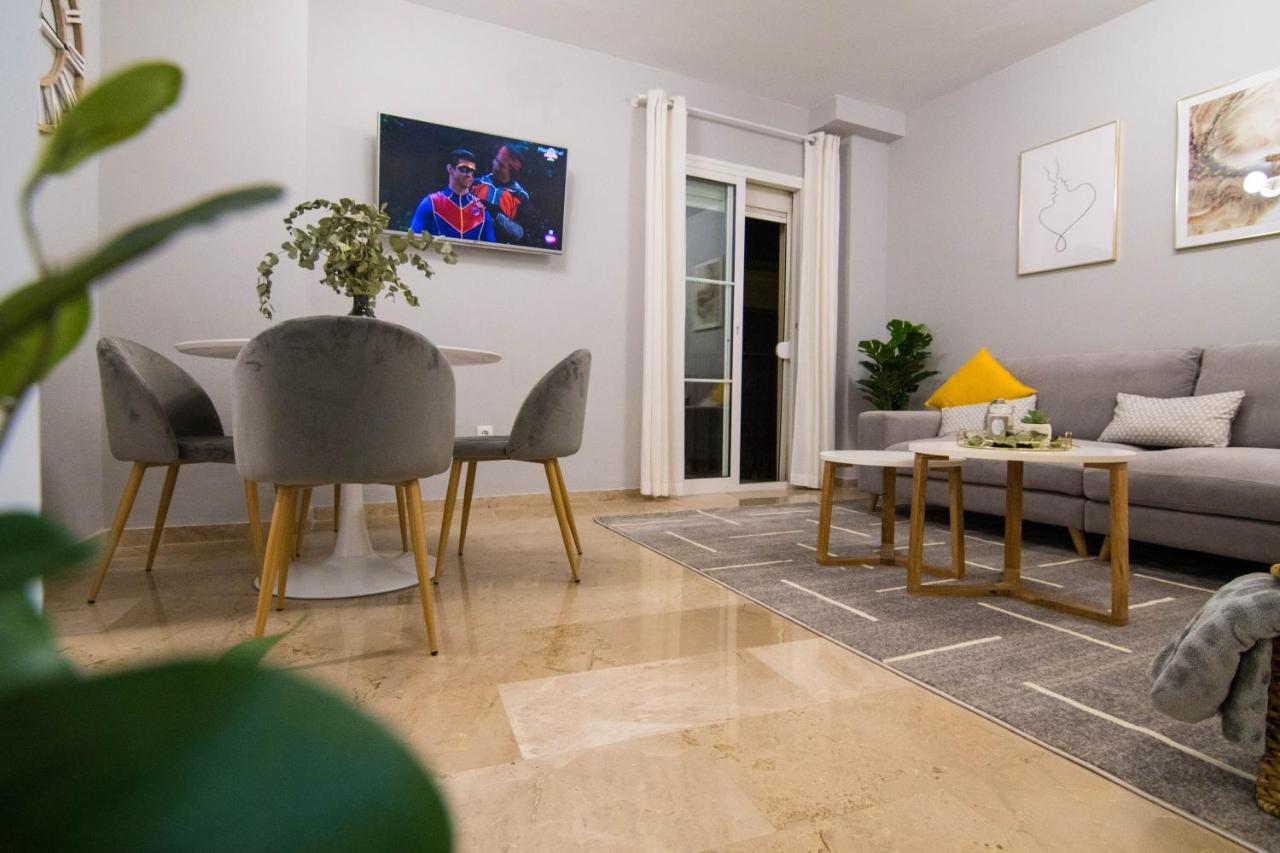 New! Luxury City Center & 2 Balconies Malaga Exterior photo